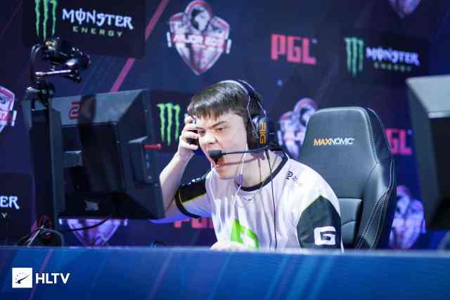 更是一个活 更是一个活